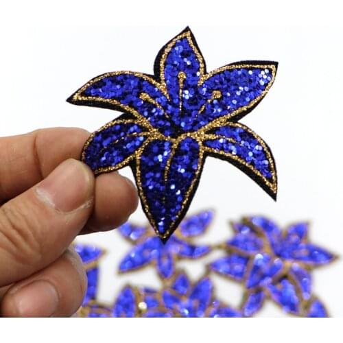 5Pcs/Lot 5CM New arrival Flowers Patches hotfix iron on rhinestones Sequin motifs Embroidery applique for Women clothes patch