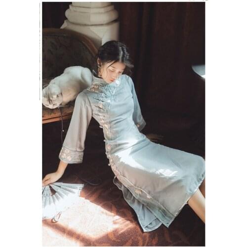 New autumn original Chinese Shanghai style flower Embroidered mandarin collar long-sleevedCheongsam literary dress for women