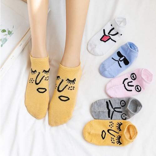 10 Pieces = 5 Pairs/lot Cheap Poly Cotton INS Fashion Women Socks Funny Cute Cartoon Girls Facial Expression Short Sox Set