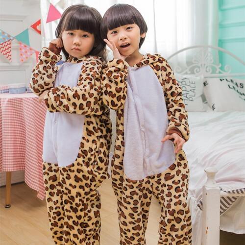 Lovely Autumn Winter Flannel Cartoon Costumes Blanket Sleepers For Kids Pijamas Pyjamas Boys Gilrs Sleepwear