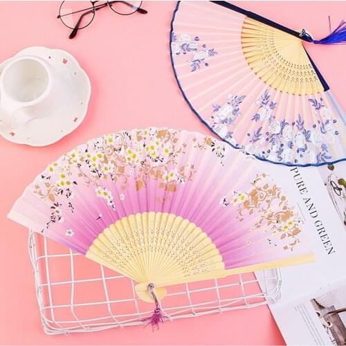 1Pcs Vintage Silk Folding Fan Retro Chinese Japanese Bamboo Folding Fan Dance Hand Fan Home Decoration Ornaments Craft Gift