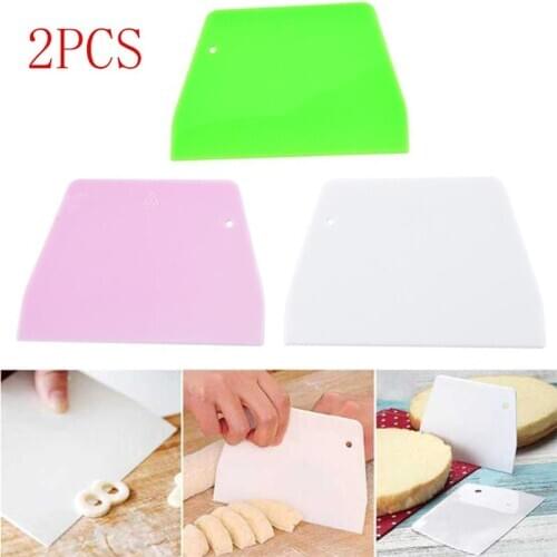 2PCS Dough Cutter Scrapers Cream Smooth Cake Spatula Baking Scraper Multipurpose Kitchen Scrapers for Pizza Dough Pastry Cake