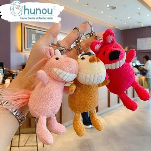 Korean version yi Tooth monkey keychain stuffed toy girl doll pendant cartoon key chain bag backpack hanging ornaments wholesale