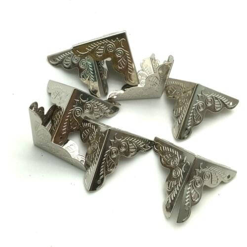 20PCS 25X25X25mm Metal Retro Corners For Books Scrapbooking Photo Albums Menus Corner Protectors Metal Crafts DIY Ornament SC086