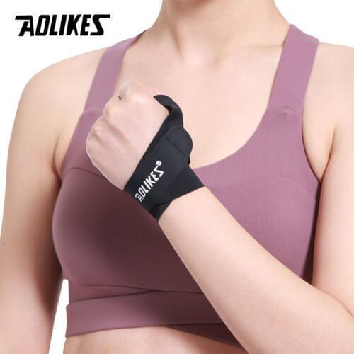 AOLIKES 1PCS Elastic Sport Bandage Wristband Belt Carpal Tunnel Hand Wrist Support Brace Solid Black wrist brace Wrap