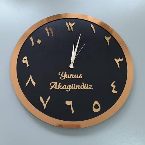 HLO 2021 New Modern Personalized Wall Clock With Arabic Numbers Wooden Material Decorative Quiet Mechanism Fair Price Trendy