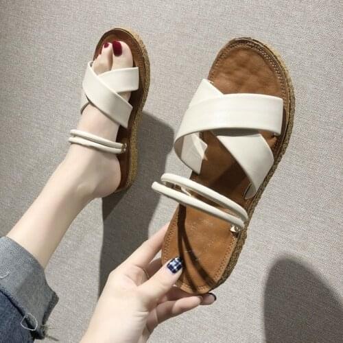 Sandals womens outer wear fashion summer flat-bottom flip-flop beach shoes flat-bottom sandals womens two wear