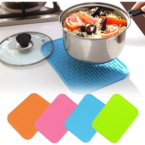 Silicone Holder Mat Kitchen Heat Non-slip Resistant Trivet Pot Tray Straightener Insulation Mats Dining Table Placemat Coaster