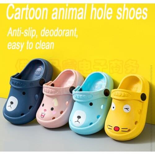 Baby slippers summer boys and girls Baotou big childrens hole shoes male treasure baby sandals soft-soled toddler shoes men