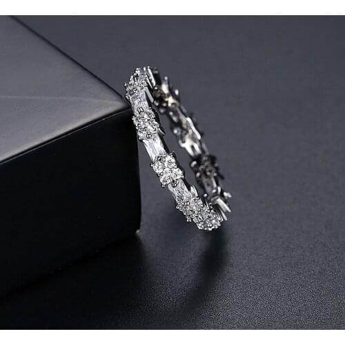 Shining Zircon Flower Engagement Ring Cute Female Pink White Crystal Stone Ring Charm Gold Silver Color Wedding Rings For Women