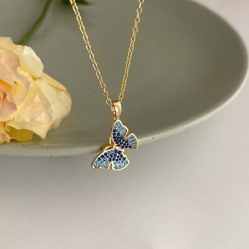Delicate Jewelry Blue Butterfly Pendant Necklace Pretty Design Hot Selling Golden Plating Chain Necklace For Girl Lady Gifts