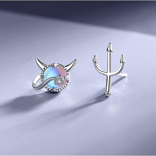 925 Sterling Silver Asymmetry Moonstone Demon Charm Stud Earring For Women Girls Wedding Jewelry Pendientes Accessories eh1380