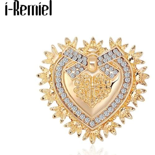 Baroque Western Retro Court Brooches Pins Creative Heart Shaped Rhinestone Metal Suit Pin Brooches for Women Men Jewelry Hat Pin