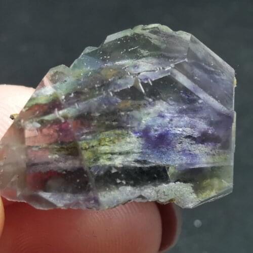 9.5gNatural rare white fluorite mineral specimen and stone decoration crystal healing energy quartz treasure home decoration