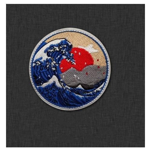 Kanagawa Okinamiura Ukiyoe Embroidery Patch Tactical Waves Twin Peaks Sunrise Armband For Clothes Backpack Stickers Decor