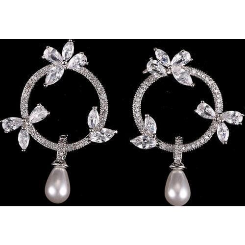 2017 Z Crystalline Jewelry of the Fashion Emmaya Square Earrings with Stones of Zircon Fashion Cheap Red Earrings Earrings