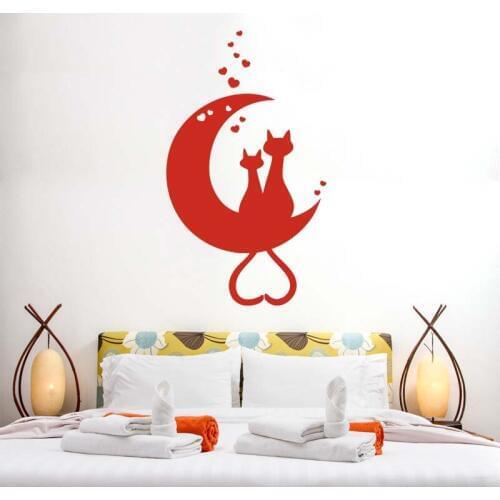 Cute Cats Lovers On The Moon Vinyl Wall Art Decal Cartoon Mural Sticker For Bedroom Home Decor Poster House Decoration