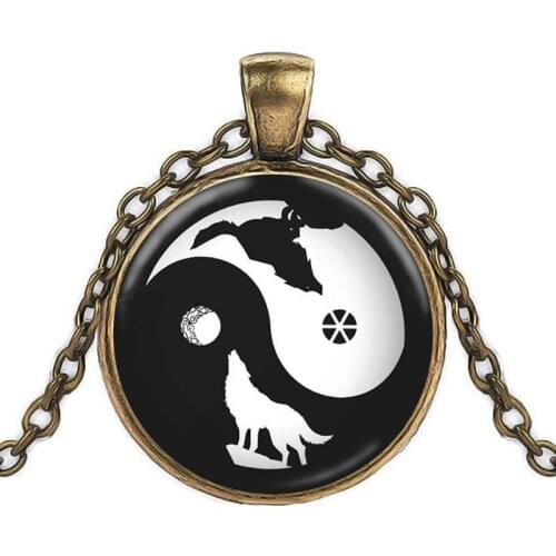 25mm Fashion Glass Gem Necklace Tai Chi Necklace Wolf Necklace Jewelry Pendant Necklace