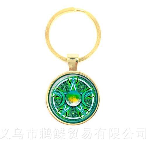 Green Background Triple Moon Goddess Wicca Pentagram Magic Amulet Talisman Men Moon Keychains Tibetan Vintage Jewelry