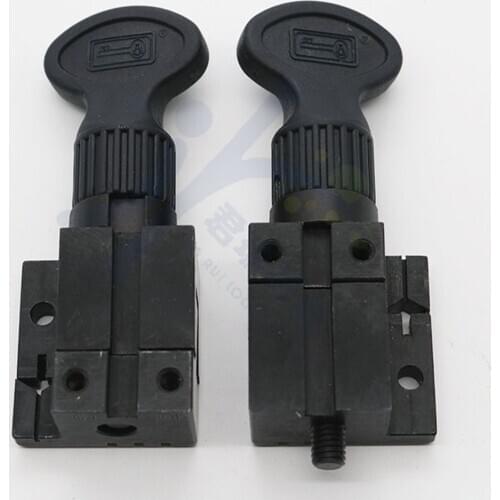 2PCS/Set Key Clamp Fixture For Wenxing 339 369 339 399AC Q31 Q39 Q39A Vertical Key Cut Machine Locksmith Tool