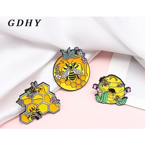 GDHY Honeybee Bee Honeycomb hive Brooch Cute Insect bee Honey Flowers Enamel Pin Badge Lapel Jewelry Gift for Friend Broach
