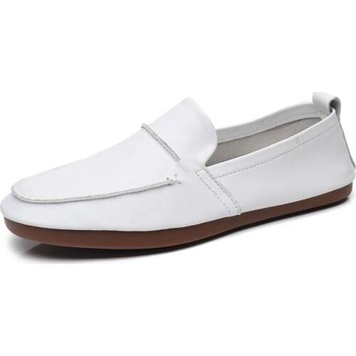 Brand Concise Mens Loafers White Minimalist Shoes for Men Fashion 2021 Comfort Soft Leather Shoes Daily Casual Driving Footwear