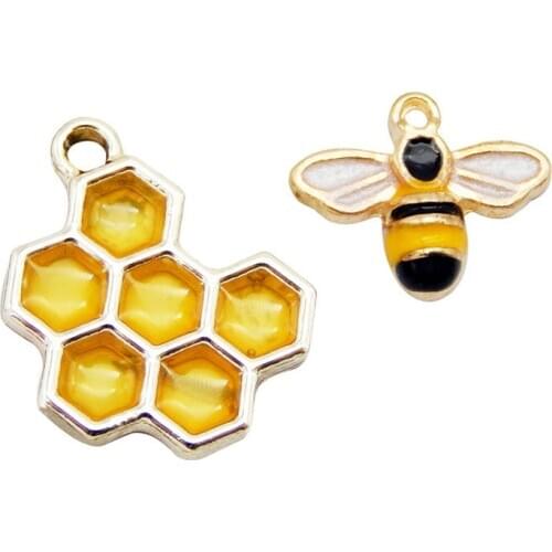 Julie Wang 4PCS Enamel Honeycomb And Bee Charms Mixed Hive Honeybee Pendants Alloy Necklace Bracelet Jewelry Making Accessory