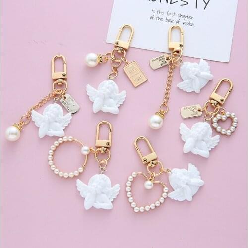 Cut Vintage White Angel Keychains for Women Girls Mini Pearl Heart Pendants Gold Color Keyring Bag Car Keys Charm Key Chain Gift
