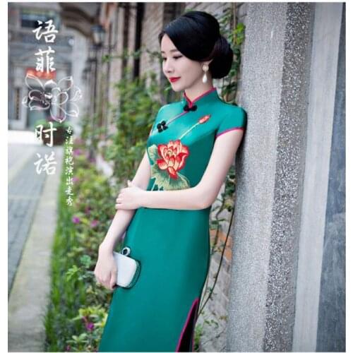 Green Cheongsam dress Chinese traditional dress Qipao Women Long Vintage Summer