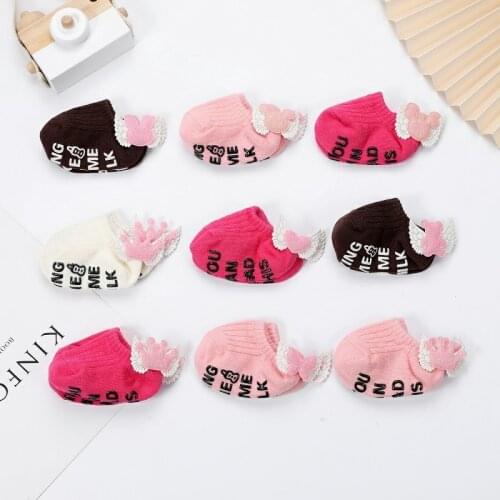 Girls Baby Socks Cartoon Wings Newborn Socks Dispensing Glue Anti-slip Infant Girls Socks Toddlers Boat Socks Childrens Clothes