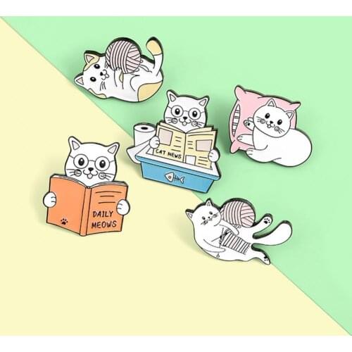 Brooch Cute Cat Multi-function Lovely Animal Badge Cute Cat Pin for Clothes