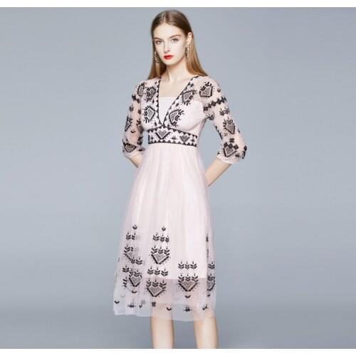 Runway Temperament Women V-Collar Fashion Embroidery Mesh Dress New Vintage High Waist Casual A-Line Party Vestidos