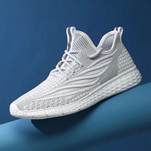 Mens Casual Shoes Trend Sports Running Breathable Mesh Chaussure Homme Mens Outdoor White Sneakers for Men Large Size 38-48