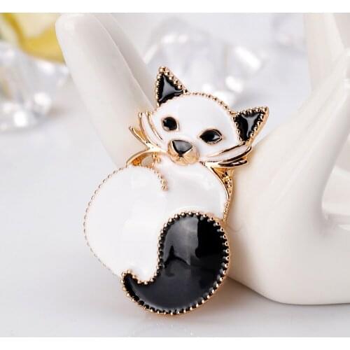 Lovely Pride Cat Brooch for Party Shell Metal Enamel Pin Black Animal Brooch for Women Jewelry Accessories