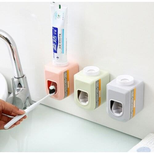 Mini Automatic Toothpaste Dispenser Wall-Mounted Bathroom Storage Rack Childrens Toothpaste Squeezing Device Bathroom Pendant
