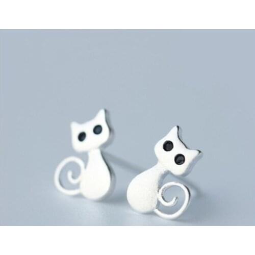 Sweet Cute Animal Earings Fashion Jewelry for Women Silver Color Little Cat Stud Earrings Kids Party Ear Studs bijoux femme 2021