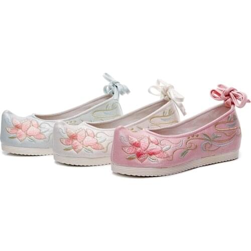 Traditional Chinese Hanfu Shoes Ancient Women Flats Ankel Bandage Hidden Heels Wedge Lolita Oriental Floral Embroidered Lotus