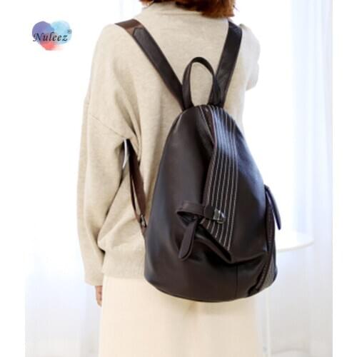 Nuleez Big Backpack Unisex Large Travelling Bag Genuine Leather Prevention of Thievery Backpack with Lock 959