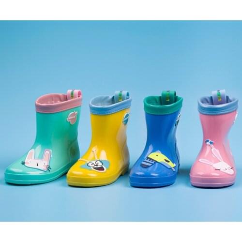 New four-color childrens rain boots elementary school children baby non-slip environmental protection rain boots