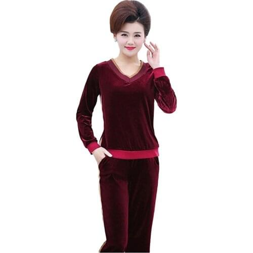 Large size 4XL Gold velvet Casual Two-piece set Women Spring Short Top and Elastic waist Trousers Sportswear Outfit Female 3133