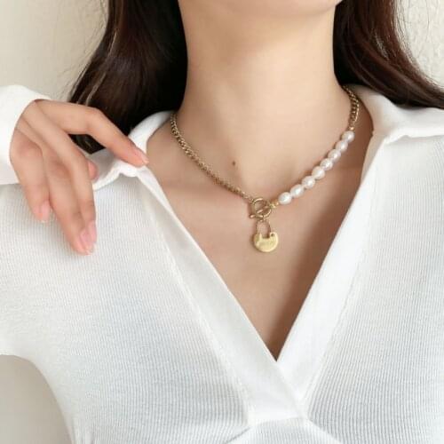 316L Stainless Steel Fashion Upscale Jewelry Natural Pearl OT Buckle Lovers Lock Charms Chain Choker Necklaces Pendant For Women