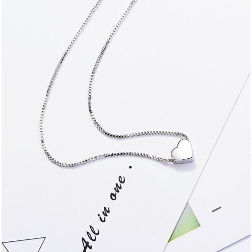 Crystal Heart Leaf Moon Pendant Necklace Women Romantic Fashion Classic Rhinestones ladies girl Holiday Beach Statement Jewelry