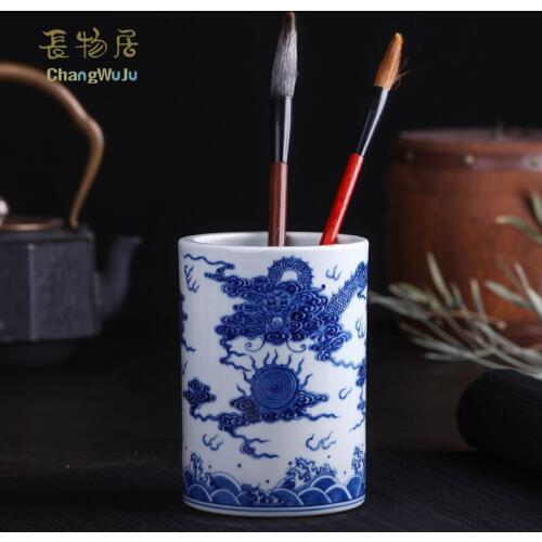 Changwuju in Jingdezhen the hand painted blue and white porcelain brush pot firing in the firewood kiln