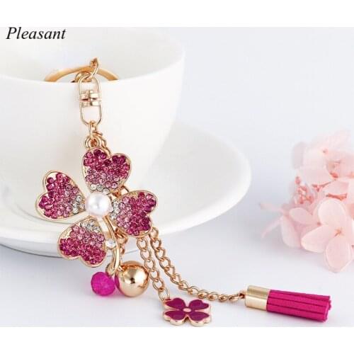 Creative New Inlaid Crystal Four-leaf Clover Tassel Keychain Pendant Girl Fashion Bag Pendant Small Jewelry Gift Wholesale