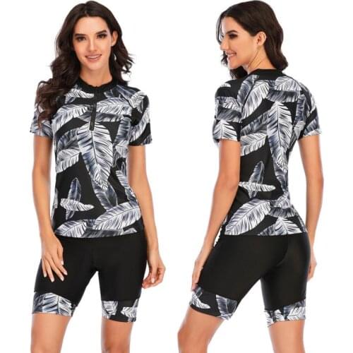 New Split Diving Bikini Short Sleeve Beach Swimming Suit 2021 Women Two Pieces Print Surfing Bathing Swimwear Surfing Swimsuit