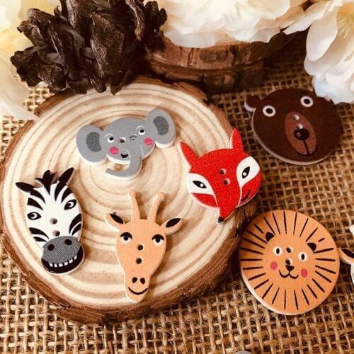 50pcs Cartoon Animal Wooden Buttons 2 Holes Sewing Craft Scrapbooking DIY Wooden Buttons Knitting Needles Craft Clothes Button