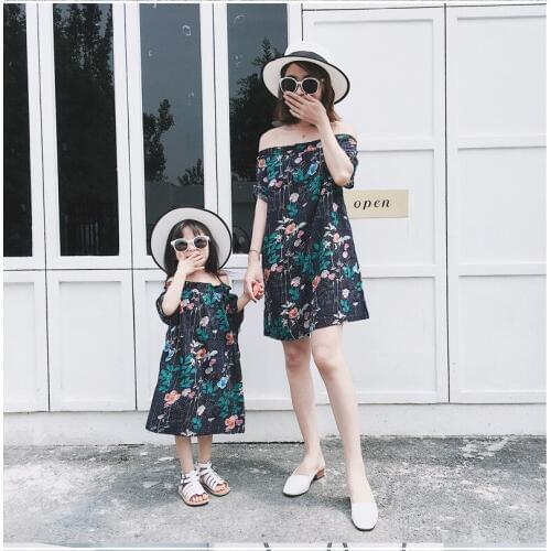 Mommy and Me Clothes Summer 2019 Mew Mother Daughter Dresses Floral Print Dress Off Shoulder Holiday Family Look Dresses