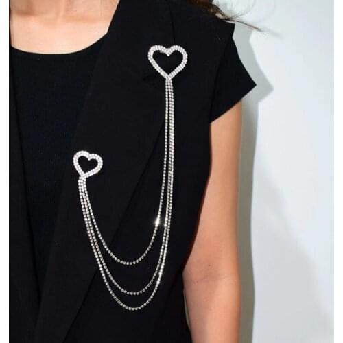 New Woman Brooches Pin Simple Long Link Tassel Heart Smile Face Square Brooch Fashion Jewelry Suits Coat Clothing Accessories
