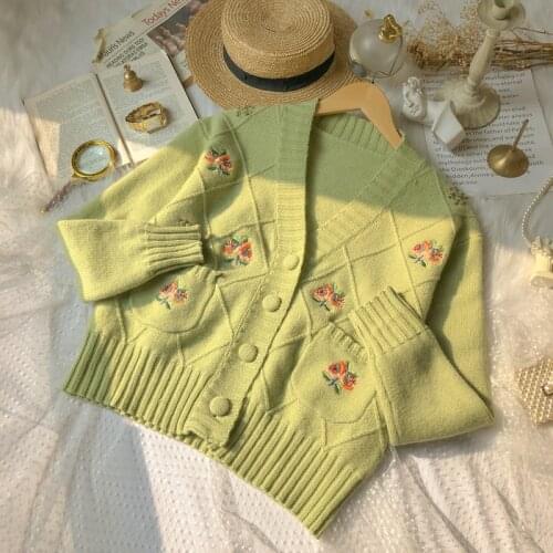 Sweater 2021 new womens lazy embroidery age-reducing fresh retro gentle knitted cardigan jacket female 2021 new