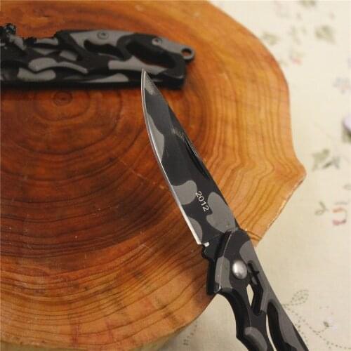 Pocket Folding Blade Knife ,Camouflage Camping Survival knife, Portable Hunting Tactical knife for Outdoor Sport Household Fruit